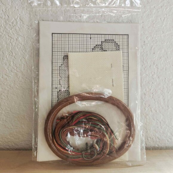 Vintage Dale Burdett Cross Stitch Bundle Christmas Bears CCK131 Teddy n Friends - Picture 3 of 5